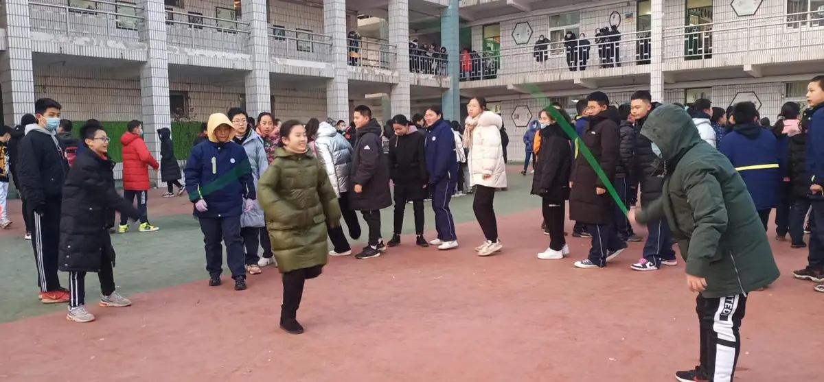 为什么现代篮球训练趋势强调技术与体能结合_1